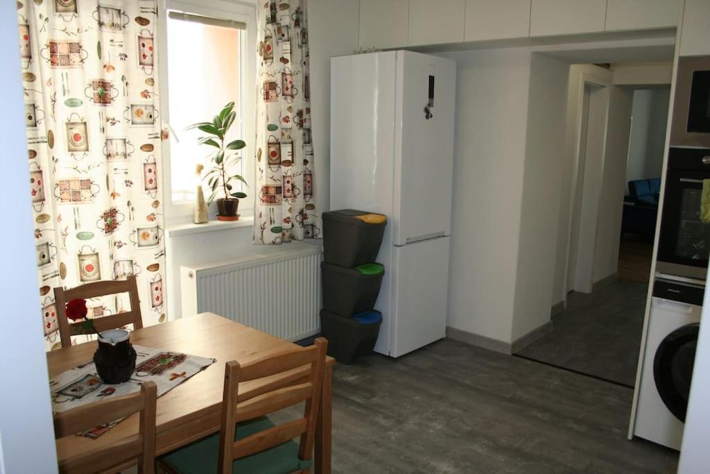 Apartman Lm Liptovský Mikuláš Εξωτερικό φωτογραφία