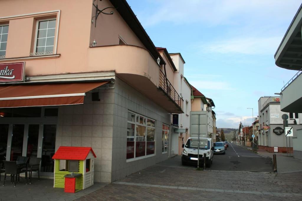 Apartman Lm Liptovský Mikuláš Εξωτερικό φωτογραφία