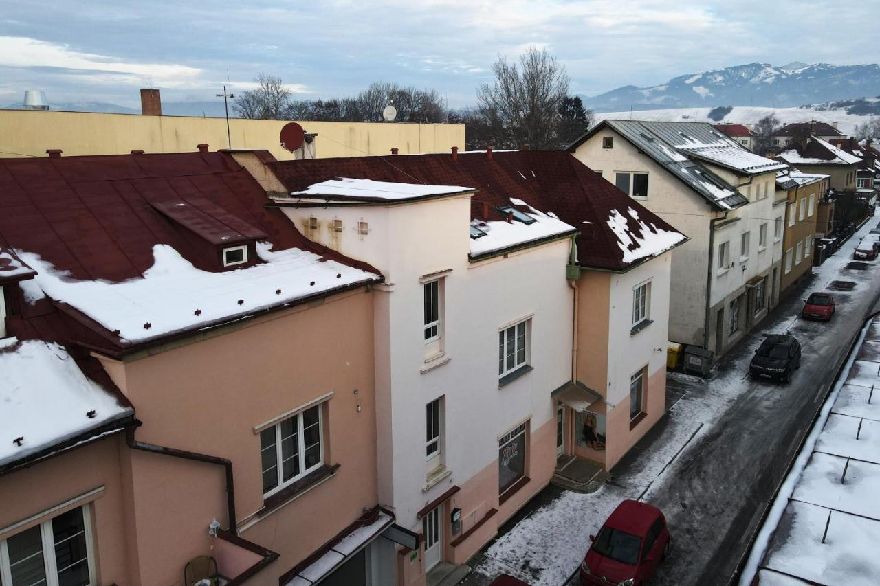 Apartman Lm Liptovský Mikuláš Εξωτερικό φωτογραφία